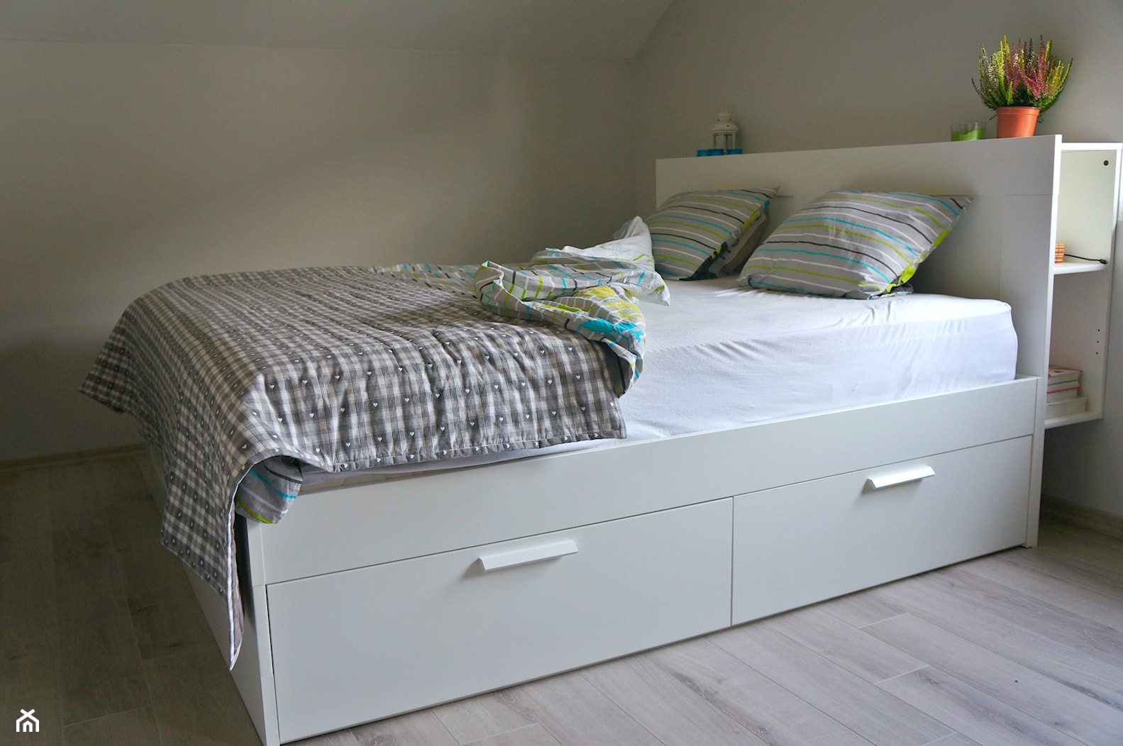 Aranżacja sypialni - Sypialnia, styl minimalistyczny - zdjęcie od projektdom.net - Homebook