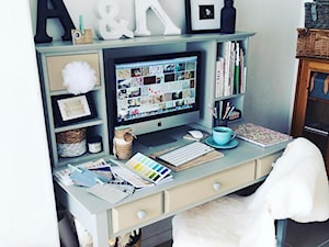 Małe białe biuro, styl skandynawski - zdjęcie od Anna's Vintage Home - shop