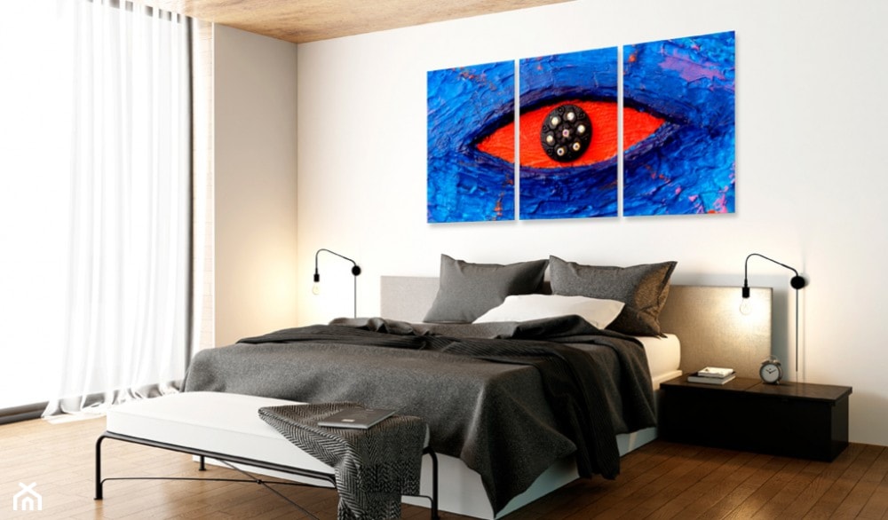 Obraz oko smoka w szarej sypialni Marcina - zdjęcie od Bimago.pl - Homebook