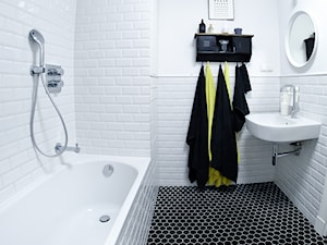 Aranżacja mozaiki w łazience - Heksagon czarny mat