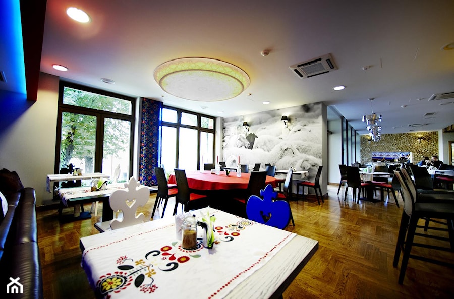 Hotel Piwniczna SPA&Conference - restauracja "Czarna Owca" - zdjęcie od 3BSTUDIO