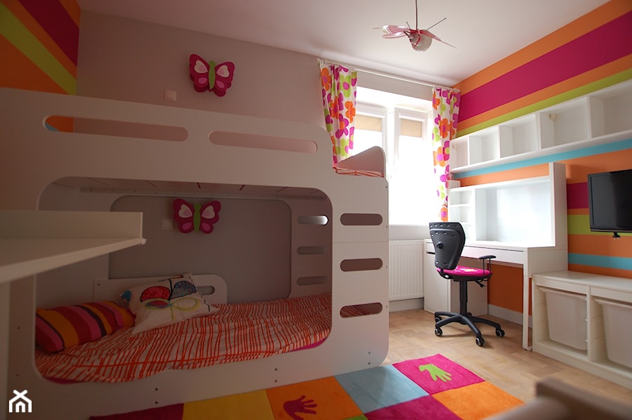 Pokój dziewczynek - Średni szary pokój dziecka dla dziecka dla dziewczynki dla rodzeństwa, styl nowoczesny - zdjęcie od STUDIO del arte