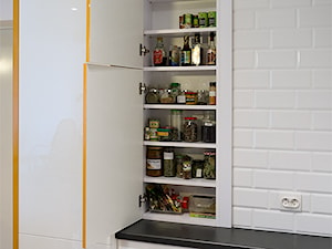 Spiżarka w kuchni - zdjęcie od Komodo