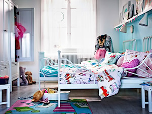 Pokój dziecka IKEA - Średni biały niebieski pokój dziecka dla dziecka dla dziewczynki dla rodzeństwa - zdjęcie od IKEA