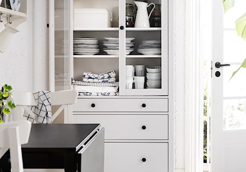 Pokój dzienny IKEA - Biała kuchnia, styl skandynawski - zdjęcie od IKEA