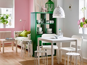 Jadalnia IKEA - Średnia biała różowa jadalnia w salonie - zdjęcie od IKEA