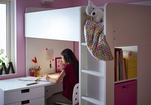 Pokój dziecka IKEA - Mały różowy pokój dziecka dla nastolatka dla dziewczynki - zdjęcie od IKEA