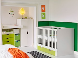Pokój dziecka IKEA - Mały biały zielony pokój dziecka dla niemowlaka dla chłopca dla dziewczynki - zdjęcie od IKEA