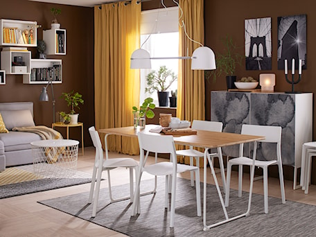 Aranżacje wnętrz - Jadalnia: Jadalnia IKEA - Średnia brązowa jadalnia w salonie - IKEA. Przeglądaj, dodawaj i zapisuj najlepsze zdjęcia, pomysły i inspiracje designerskie. W bazie mamy już prawie milion fotografii!