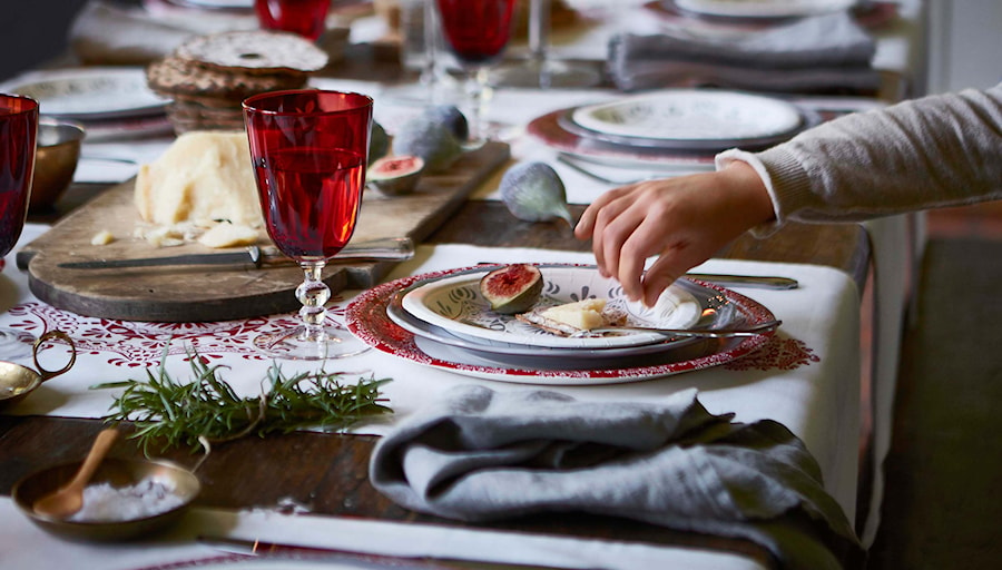 Kolekcja świąteczna 2015 - Mała szara jadalnia jako osobne pomieszczenie - zdjęcie od IKEA