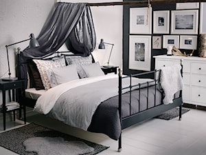 Sypialnia IKEA - Średnia biała sypialnia, styl nowoczesny - zdjęcie od IKEA