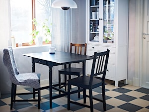 Jadalnia IKEA - Mała szara jadalnia jako osobne pomieszczenie, styl skandynawski - zdjęcie od IKEA