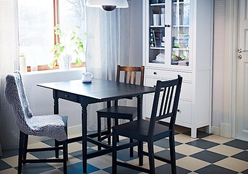 Jadalnia IKEA - Mała szara jadalnia jako osobne pomieszczenie, styl skandynawski - zdjęcie od IKEA