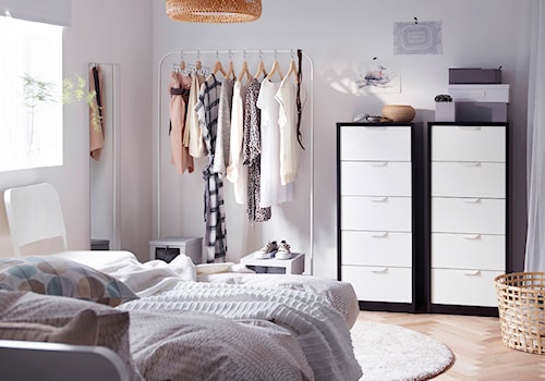 Sypialnia IKEA - Mała szara sypialnia - zdjęcie od IKEA