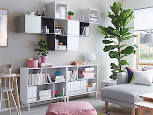 Pokój dzienny IKEA - Mały szary salon, styl skandynawski - zdjęcie od IKEA