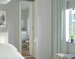 Sypialnia IKEA - Średnia szara sypialnia, styl skandynawski - zdjęcie od IKEA - Homebook