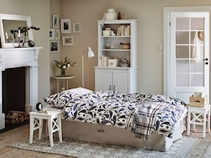 Sypialnia IKEA - Średnia beżowa sypialnia, styl skandynawski - zdjęcie od IKEA
