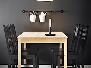 Jadalnia IKEA - Mała czarna jadalnia jako osobne pomieszczenie, styl minimalistyczny - zdjęcie od IKEA