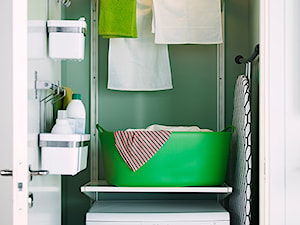 Łazienka IKEA - Mała bez okna z pralką / suszarką łazienka, styl skandynawski - zdjęcie od IKEA