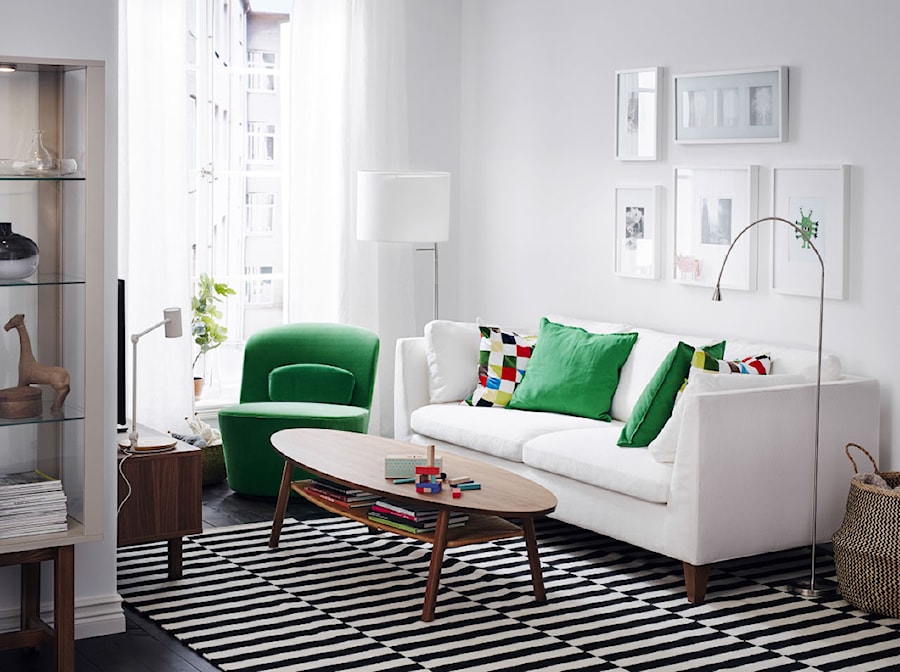Mały biały salon, styl skandynawski - zdjęcie od IKEA