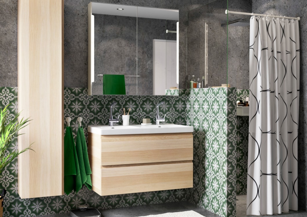 zielona łazienka z betonem na ścianach