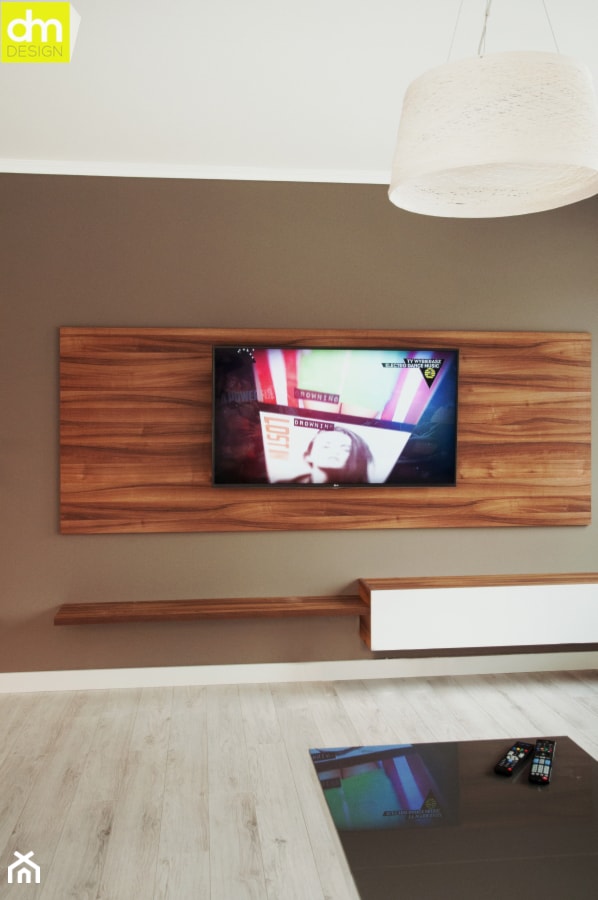 Ściana telewizyjna płyta drewniana - zdjęcie od dmdesign - Homebook