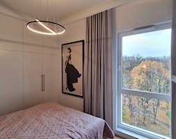 Apartament letni w Gdyni Redłowo - Sypialnia, styl nowoczesny - zdjęcie od JMJ Interiors - Homebook