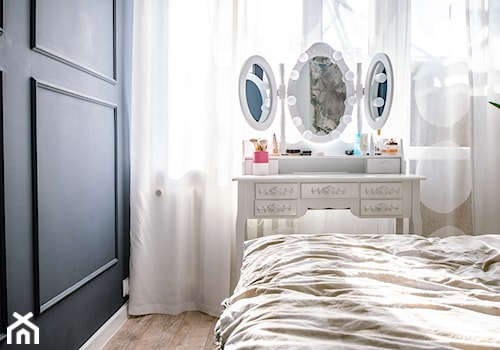 10 - Mała czarna sypialnia, styl glamour - zdjęcie od Meble Wiśniewski MEBLO-MARK