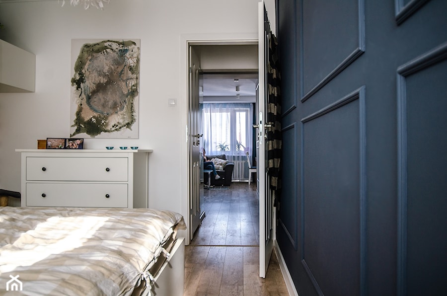 10 - Mała biała sypialnia, styl glamour - zdjęcie od Meble Wiśniewski MEBLO-MARK