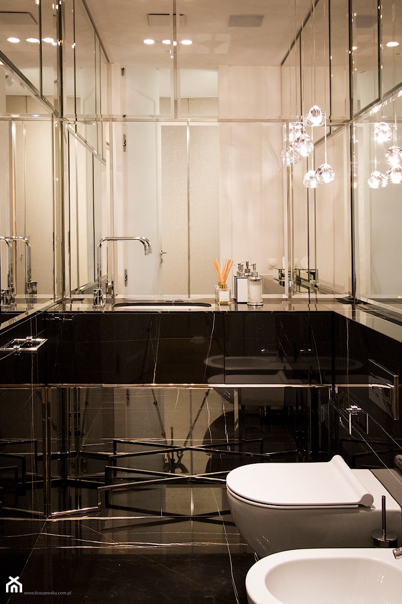 Apartament na Powiślu - Mała bez okna z lustrem z punktowym oświetleniem łazienka, styl nowoczesny - zdjęcie od Katarzyna Kraszewska Architektura Wnętrz