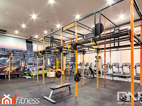 Aranżacje wnętrz - Wnętrza publiczne: Klub Fitness - Strefa Cross Fit - Draft Nook Studio Daria Gołębiowska. Przeglądaj, dodawaj i zapisuj najlepsze zdjęcia, pomysły i inspiracje designerskie. W bazie mamy już prawie milion fotografii!