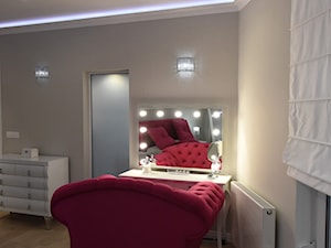 Sypialnia glamour - Średnia szara sypialnia, styl glamour - zdjęcie od YES4DESIGN