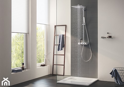 Shower Systems - Średnia łazienka z oknem, styl minimalistyczny - zdjęcie od GROHE