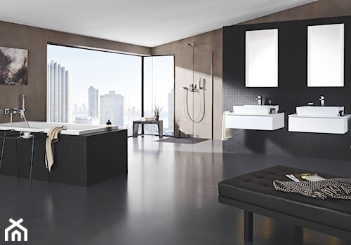 Klasyka i minimalizm - Duża z lustrem z dwoma umywalkami łazienka z oknem, styl nowoczesny - zdjęcie od GROHE
