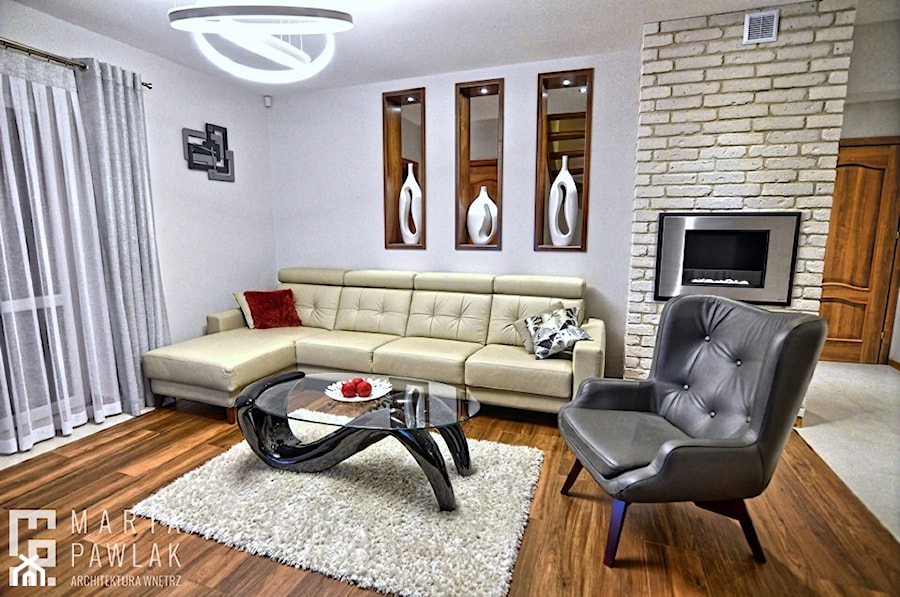 Dom jednorodzinny Pierściec - realizacja - Mały biały salon, styl tradycyjny - zdjęcie od MARTA PAWLAK ARCHITEKTURA WNĘTRZ