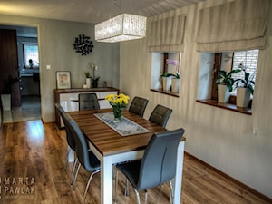 Dom Brenna - realizacja - Średnia biała szara jadalnia jako osobne pomieszczenie, styl nowoczesny - zdjęcie od MARTA PAWLAK ARCHITEKTURA WNĘTRZ