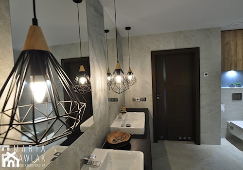 Dom Jednorodzinny Wisła - realizacja - Średnia z dwoma umywalkami łazienka, styl industrialny - zdjęcie od MARTA PAWLAK ARCHITEKTURA WNĘTRZ