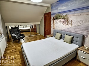 Dom jednorodzinny Pierściec - realizacja - Średnia beżowa sypialnia na poddaszu, styl tradycyjny - zdjęcie od MARTA PAWLAK ARCHITEKTURA WNĘTRZ