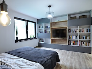 Dom Jednorodzinny Wisła - realizacja - Duża biała sypialnia, styl industrialny - zdjęcie od MARTA PAWLAK ARCHITEKTURA WNĘTRZ