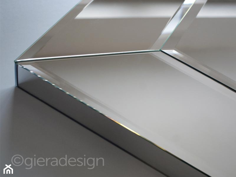 Cristal Block - lustro dekoracyjne, w lustrzanej ramie, detal - zdjęcie od GieraDesign - Homebook