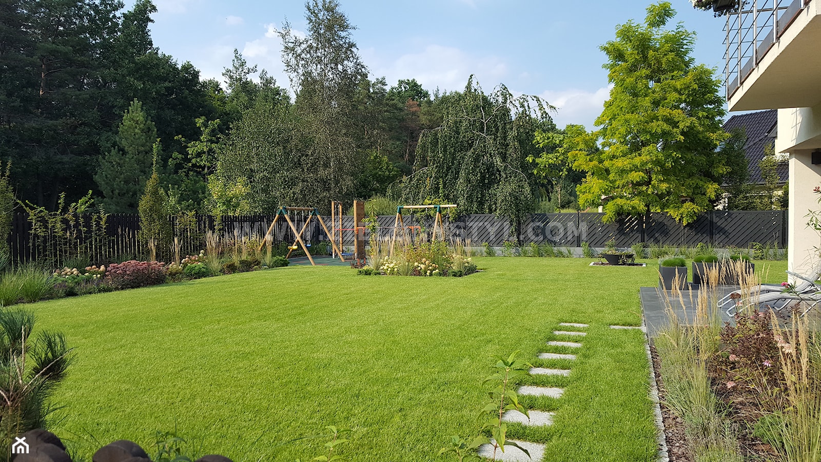 Nowoczesny ogród - zdjęcie od Zielony Styl -Projektowanie, realizacja ogrodów i tarasów - Homebook