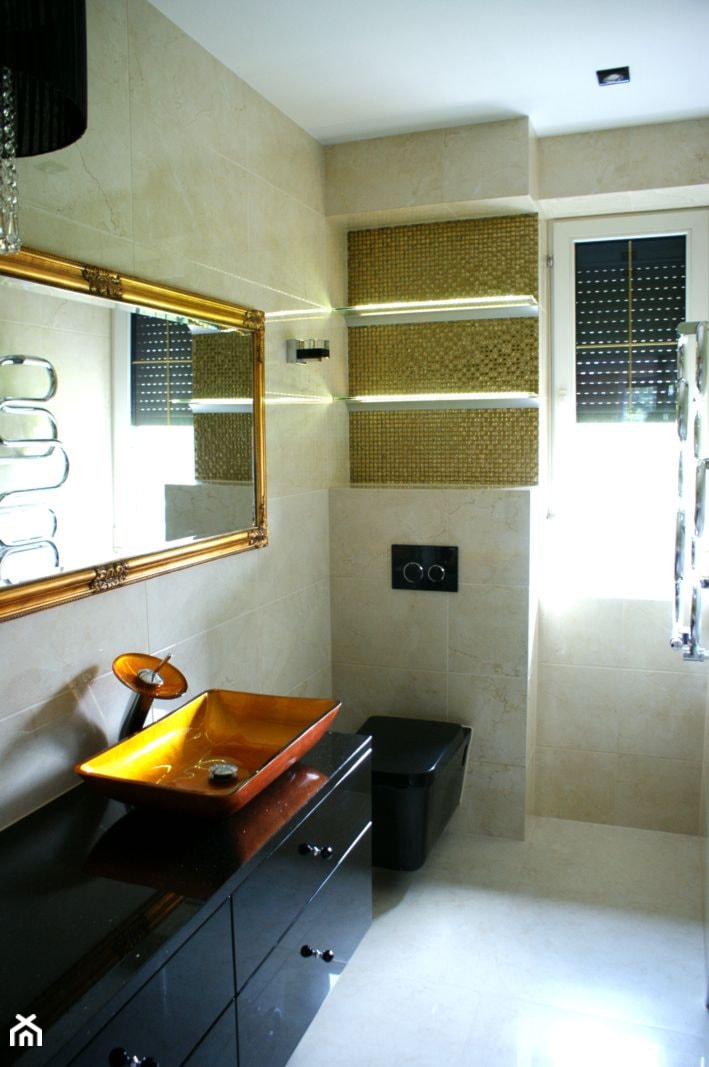 łazienka na błysk - zdjęcie od Pracownia Architektury Katarzyna Hermyt-Staszewska