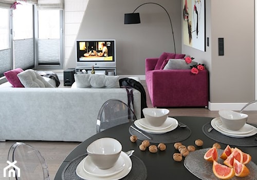 Apartament Sopot I - Średni biały salon z jadalnią, styl glamour - zdjęcie od ASAR projekt