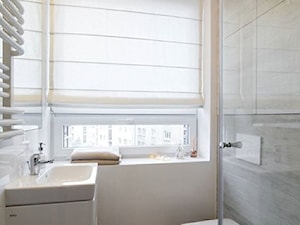 #malalazienka - Mała łazienka z oknem, styl nowoczesny - zdjęcie od Iwona Osińska