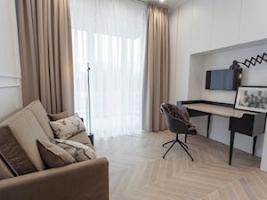 apartament - Poznań/centrum - Średnie w osobnym pomieszczeniu z sofą białe biuro - zdjęcie od KREACJA PRZESTRZENI Anna Matuszewska-Janik
