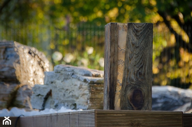 Oświetlenie do ogrodu Wood Light 01 - zdjęcie od Kamienie naturalne Chrobak