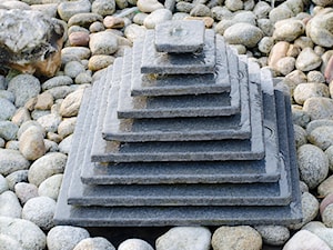 Fontanna piramida - zdjęcie od Kamienie naturalne Chrobak
