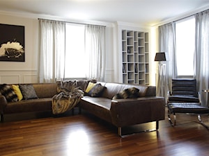 Apartament z elementami mieszkania we francuskiej kamienicy - Mały biały salon, styl nowoczesny - zdjęcie od Magdalena Sobula Pracownia Projektowa Pe2