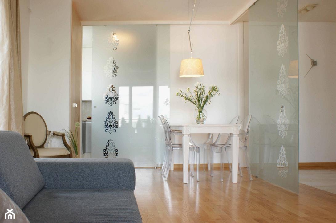 Apartament szaro-perłowy - zdjęcie od Magdalena Sobula Pracownia Projektowa Pe2 - Homebook