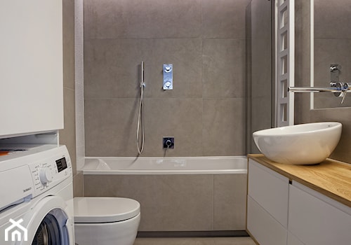 | PRZYTULNY MINIMALIZM | - Średnia bez okna z pralką / suszarką łazienka, styl minimalistyczny - zdjęcie od URZĄDZARNIA Marta Lebiedzińska